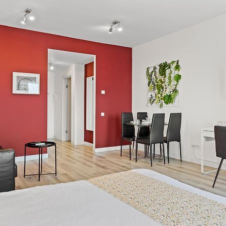 Apartamento Aquarius: Upscale Flat In The Heart Of Bucharest! Exterior foto
