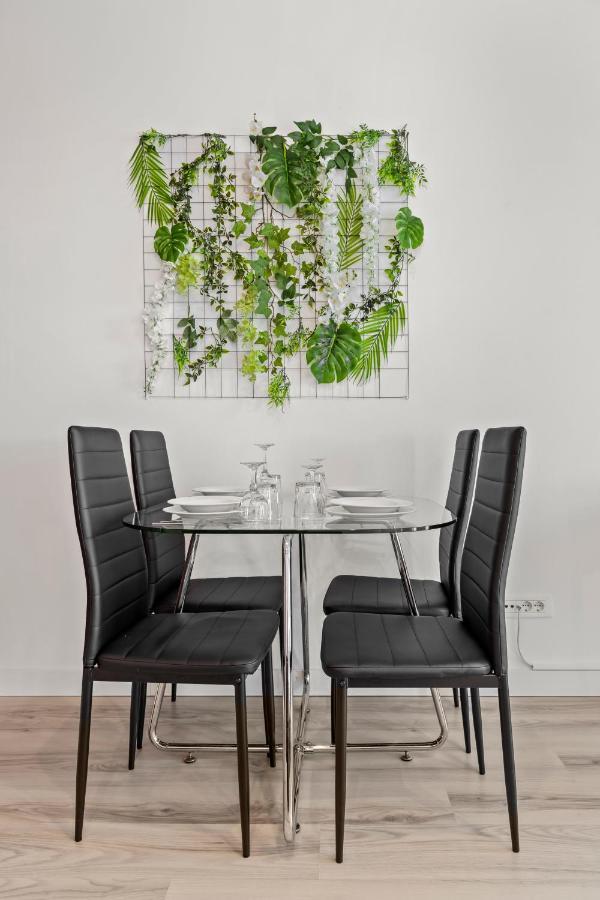 Apartamento Aquarius: Upscale Flat In The Heart Of Bucharest! Exterior foto