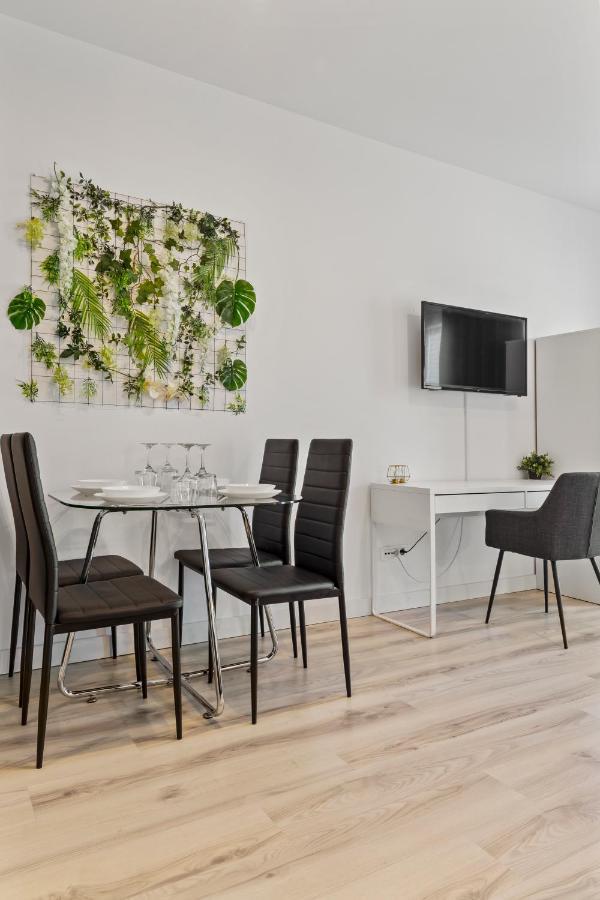 Apartamento Aquarius: Upscale Flat In The Heart Of Bucharest! Exterior foto