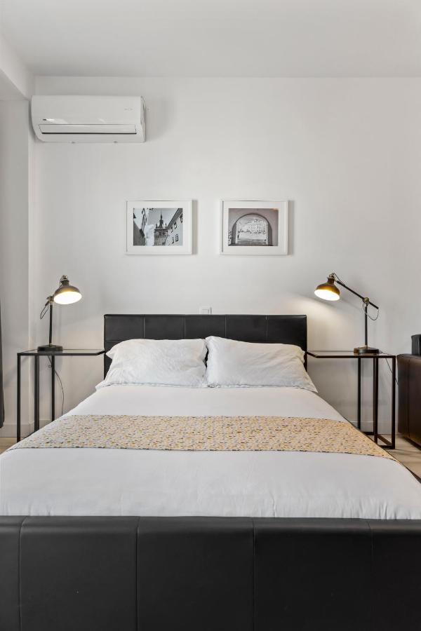 Apartamento Aquarius: Upscale Flat In The Heart Of Bucharest! Exterior foto