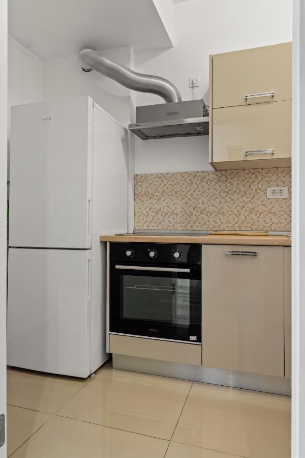 Apartamento Aquarius: Upscale Flat In The Heart Of Bucharest! Exterior foto